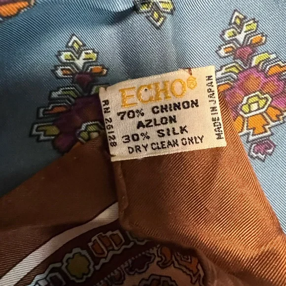 Vintage Japanese Echo Scarf - Picture 2 of 5